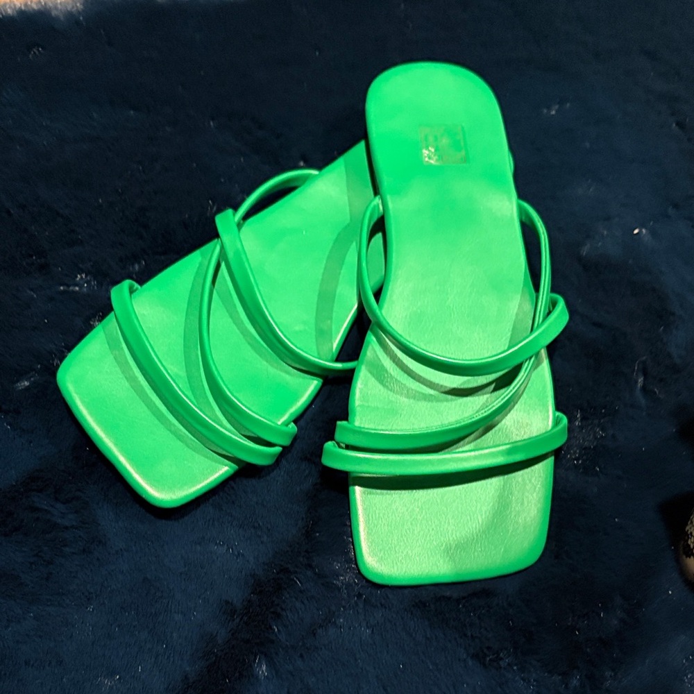 Green Strappy Women's Sandals